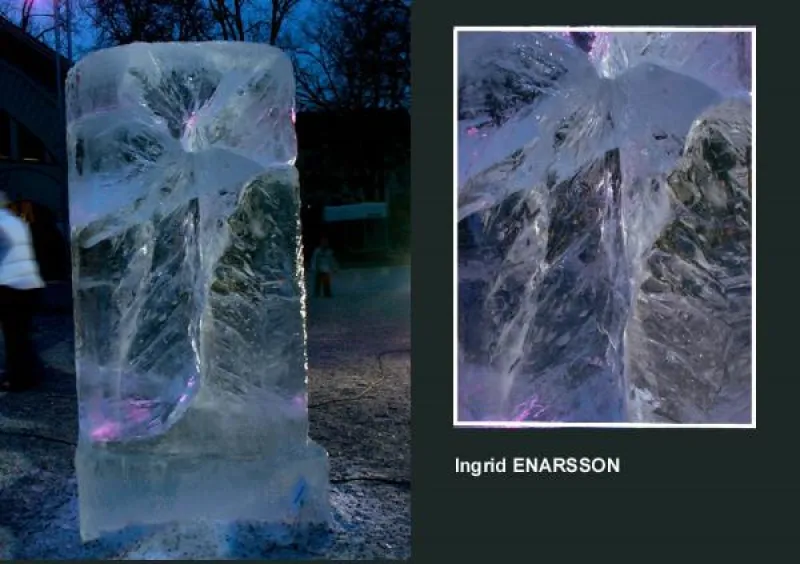 Isskulptur 250x120cm helt isblock från Jukkasjärvi Huggen av Ingrid ass. Rolf